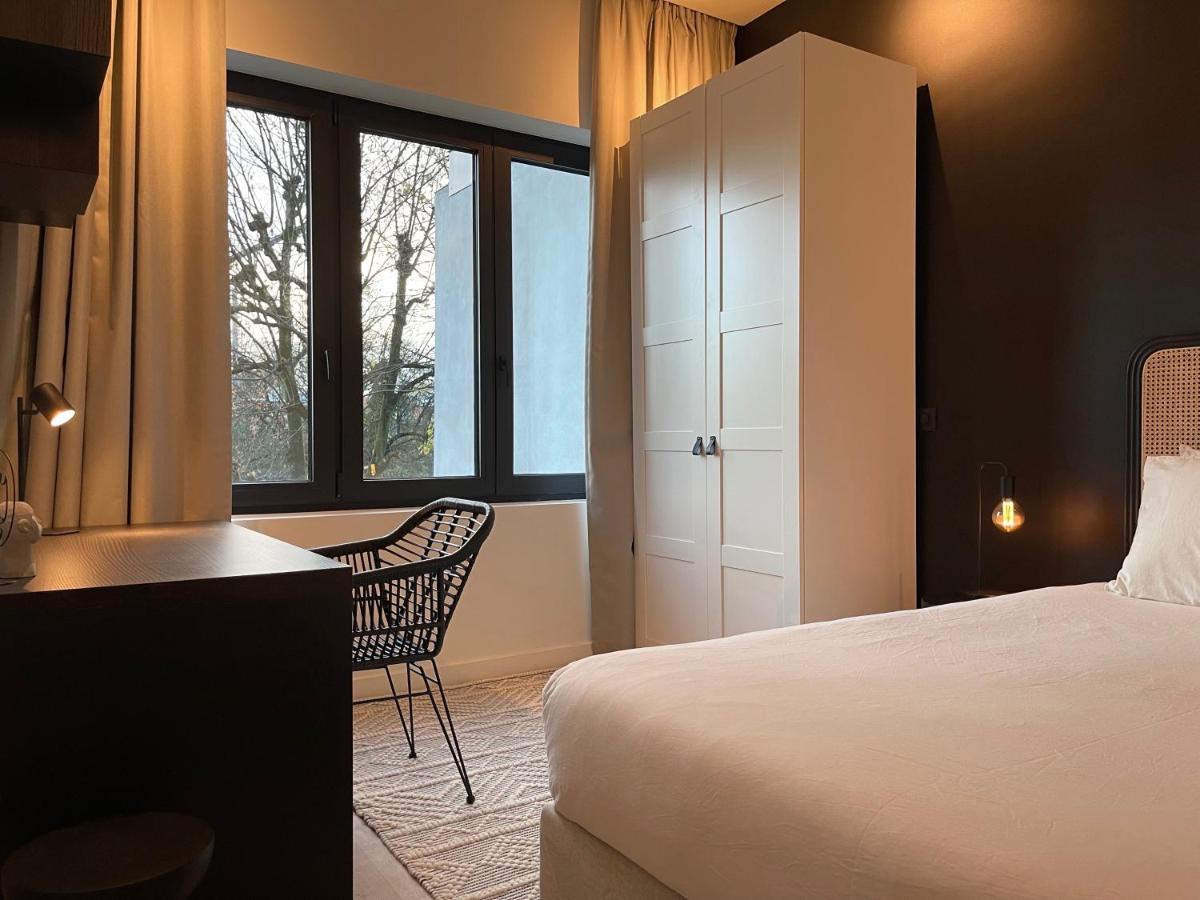 3 Bedroom Art-Nouveau Apartment With Free Parking Gent Exterior foto
