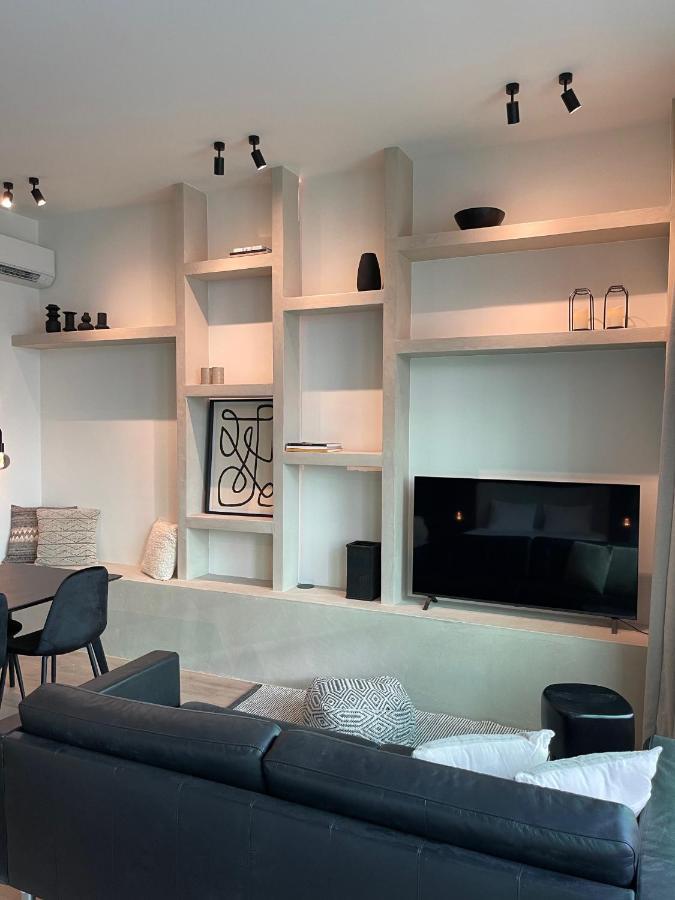 3 Bedroom Art-Nouveau Apartment With Free Parking Gent Exterior foto