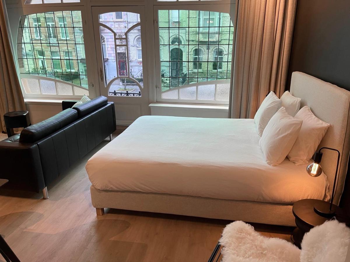 3 Bedroom Art-Nouveau Apartment With Free Parking Gent Exterior foto