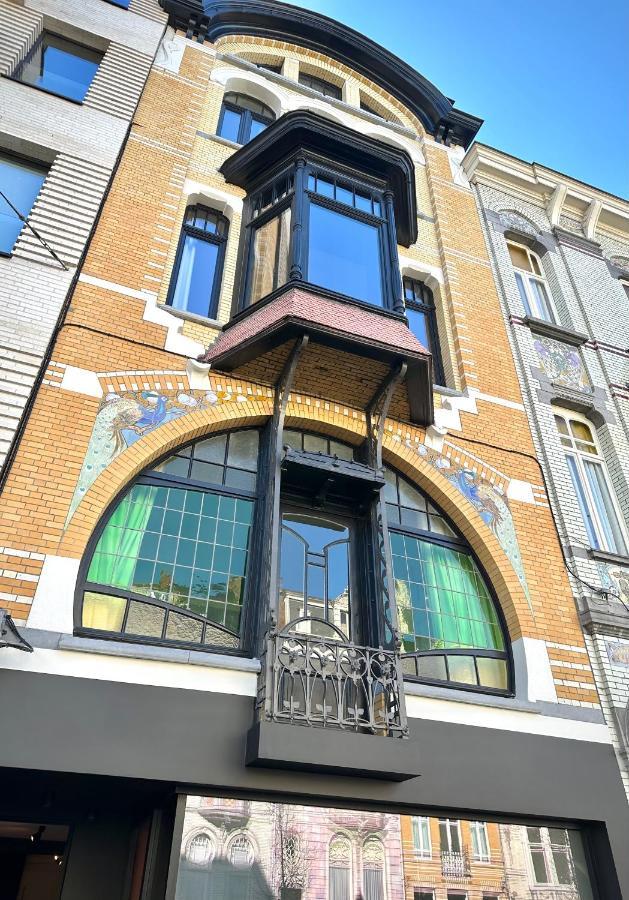 3 Bedroom Art-Nouveau Apartment With Free Parking Gent Exterior foto